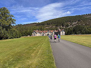 Lairig Grhu hill race. Runners pass Mar Lodge