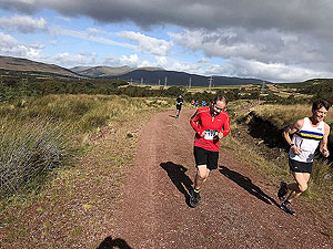 Hel N Back hill race. Enjoying the run lads ?