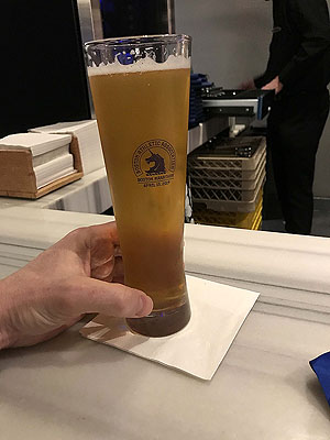 Boston marathon. 537_sm_16.jpg