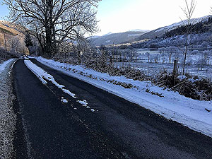 Lochs Voil and Doine. Looking back, just before the hotel
