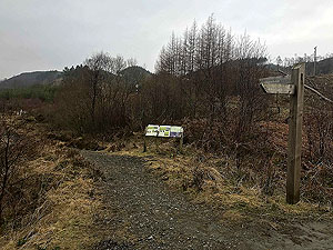 Kinlochard 5 lochs. Entrance to the path