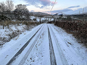 Small 3 Lochs loop. Descent towards the wee bridge