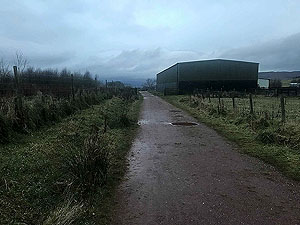 Run Ben Bouie loop.  : Farm building
