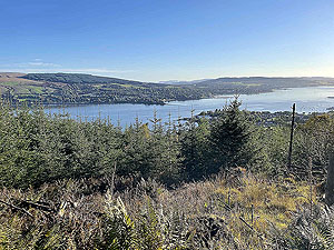 Gallus Running | Roseneath peninsula | Looking across the Gareloch at Shandon, Rhu and Helensbugh