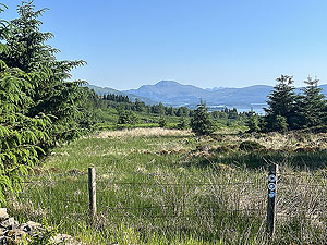 Run loop around Gouk hill : Look back at Loch Lomond with Ben Lomond in the distance