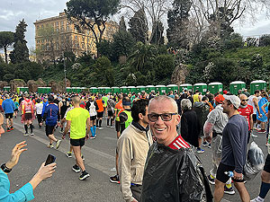 Rome marathon : Smiling face before the run