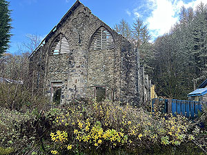 Glen Shira : Old church we assume