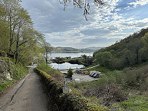 Crinan trail : Back down to the sea lock
