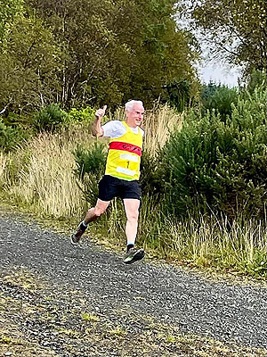 Trident 10K :  Enjoying the downhill