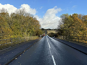 Gallus Running : Path of Condie half marathon : The walk up to the start line