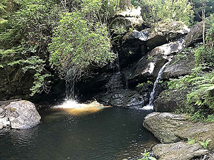 Rock pool on the Ardgoil loop